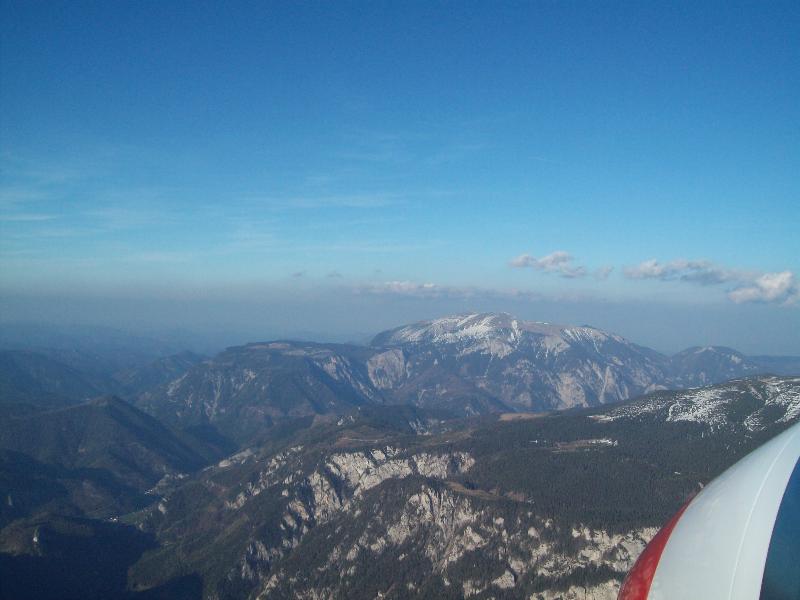 1820 Rax 2200_high.jpg